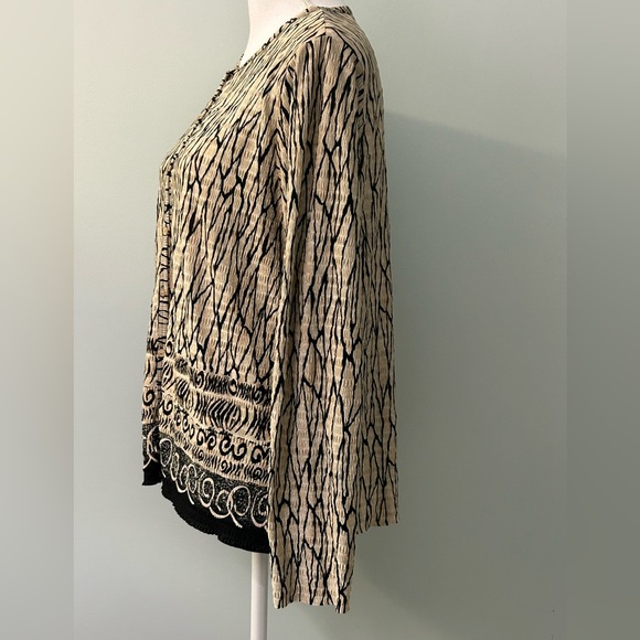 Pleat Pleat by Rafael Tan and Black Button Front Blouse/Cardigan - Picture 6 of 10